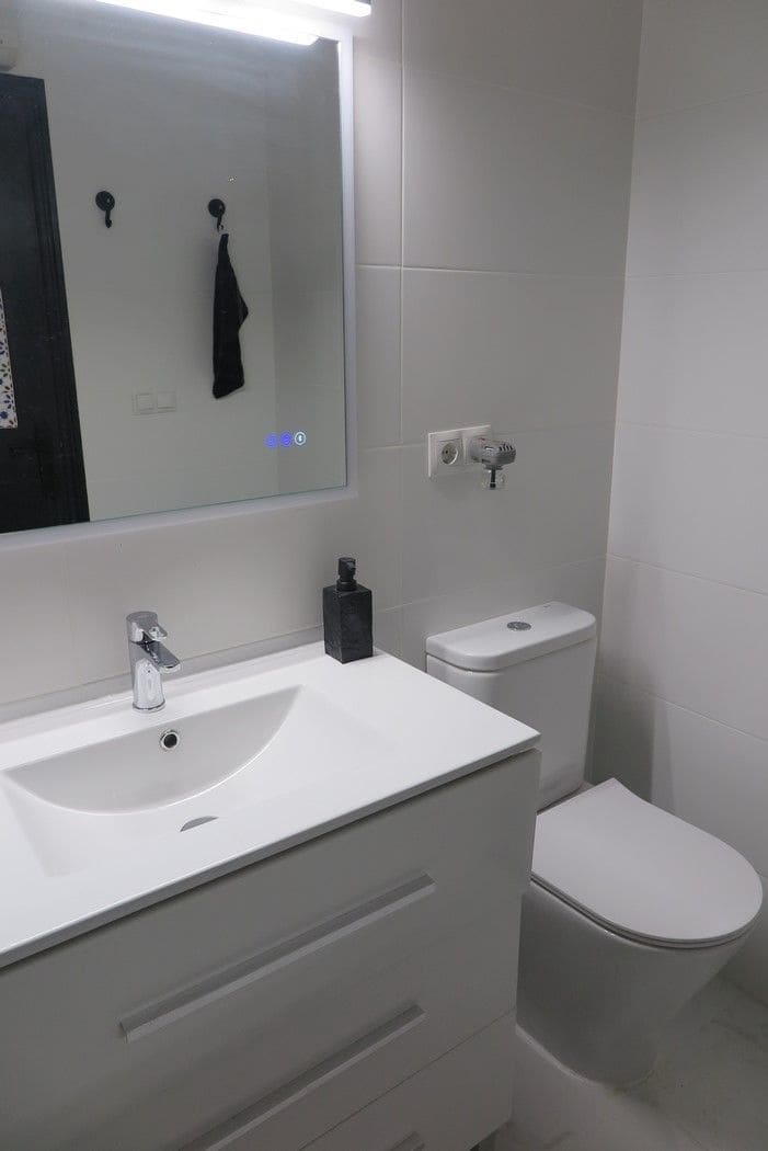 Pareado de 2 habitaciones en El Campello en venta con piscina garaje - 237.000 € (Ref: 9928866)