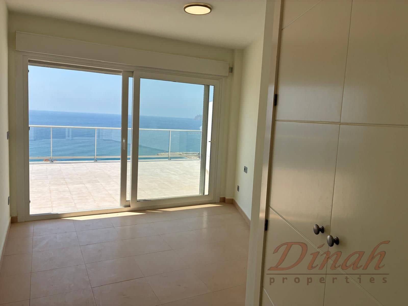 2 bedroom Apartment for rent in Altea with pool garage - € 1,700 (Ref: 10010234)