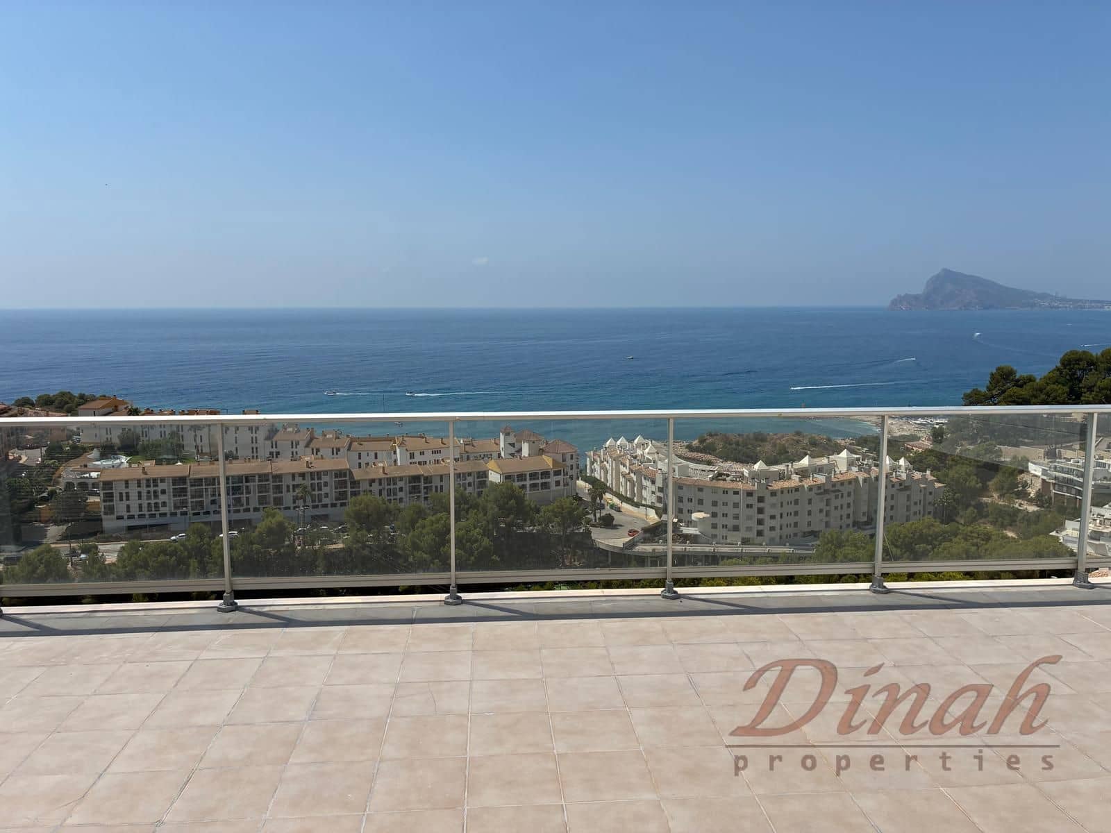 2 bedroom Apartment for rent in Altea with pool garage - € 1,700 (Ref: 10010234)