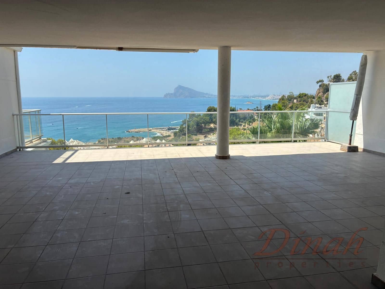 2 bedroom Apartment for rent in Altea with pool garage - € 1,700 (Ref: 10010234)