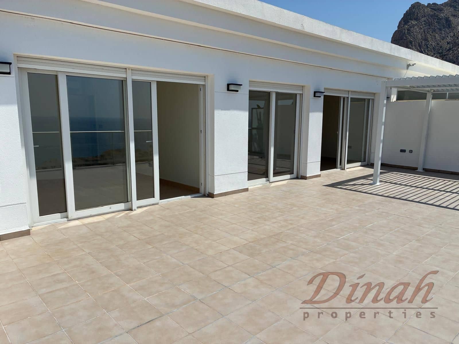 2 bedroom Apartment for rent in Altea with pool garage - € 1,700 (Ref: 10010234)
