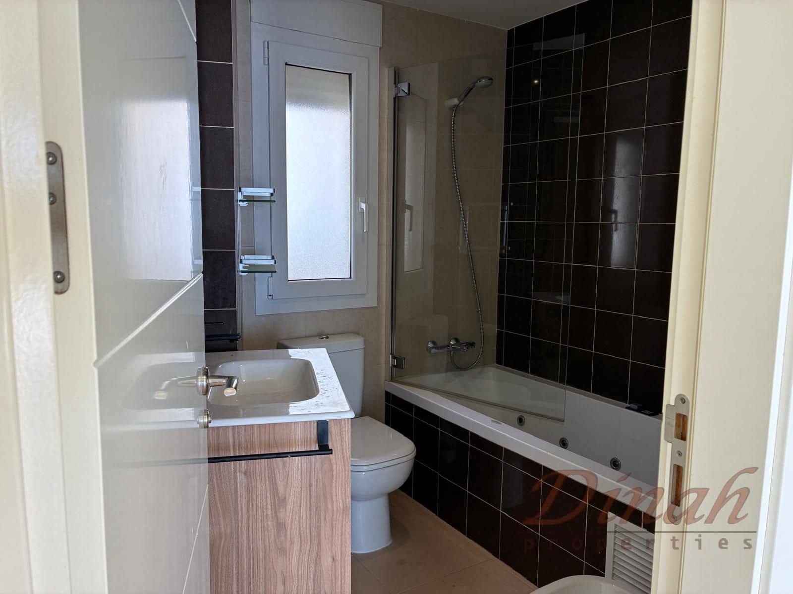 2 bedroom Apartment for rent in Altea with pool garage - € 1,700 (Ref: 10010234)