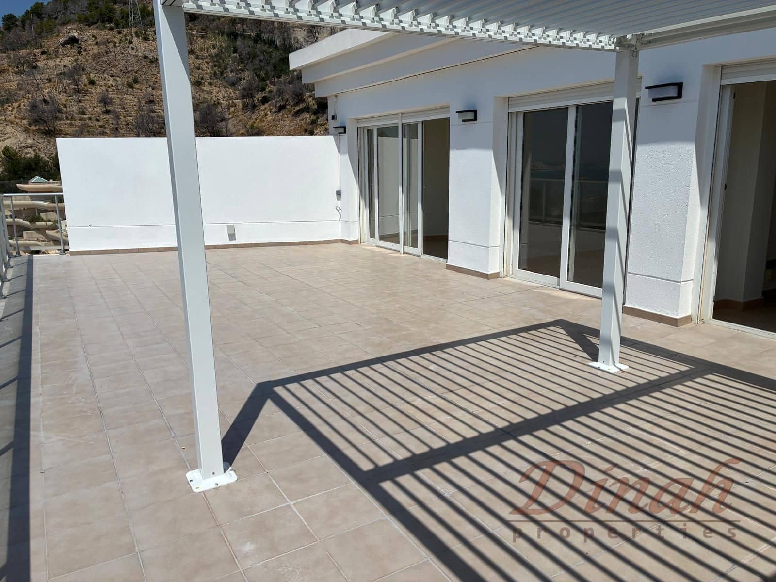2 bedroom Apartment for rent in Altea with pool garage - € 1,700 (Ref: 10010234)