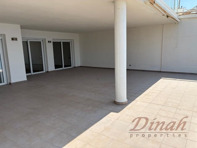 2 bedroom Apartment for rent in Altea with pool garage - € 1,600 (Ref: 10010235)