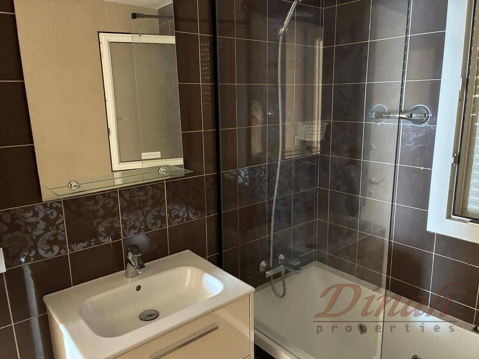 2 bedroom Apartment for rent in Altea with pool garage - € 1,600 (Ref: 10010235)
