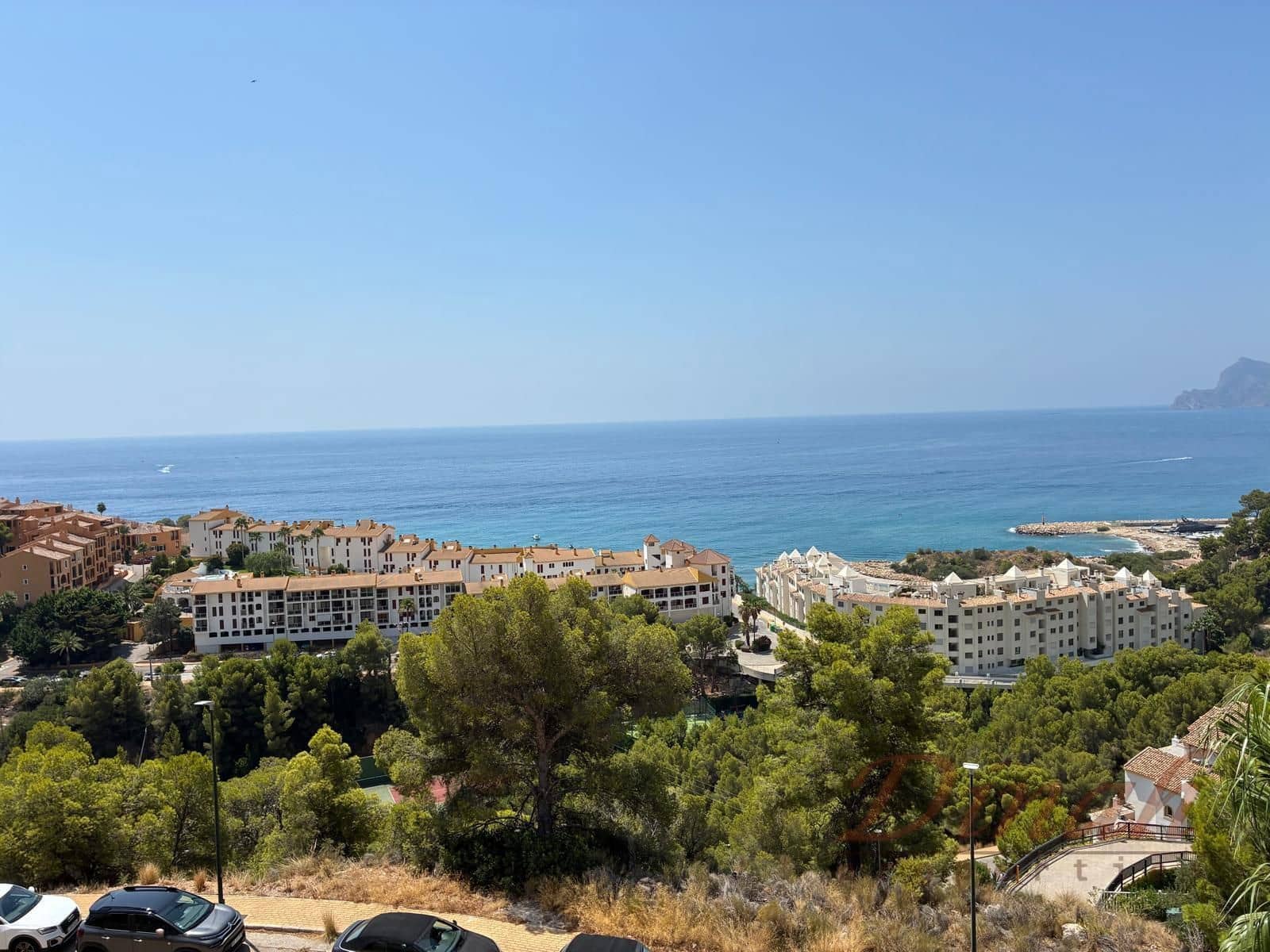 2 bedroom Apartment for rent in Altea with pool garage - € 1,600 (Ref: 10010235)