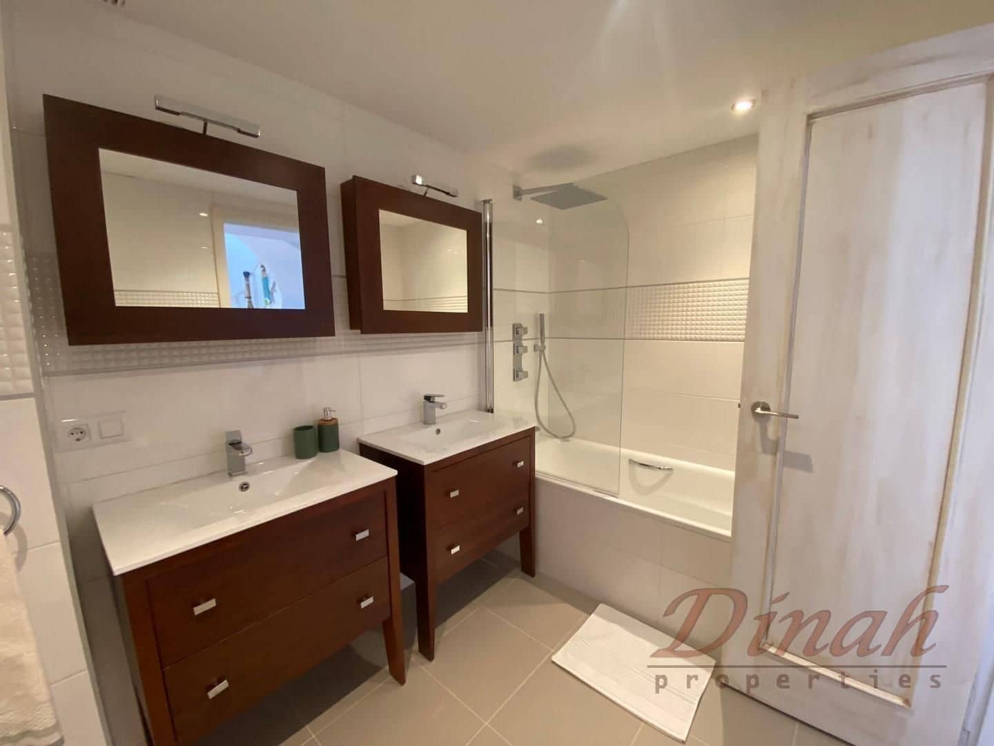 3 Zimmer Apartment zu vermieten in Altea mit Pool Garage - 1.300 € (Ref: 10036319)