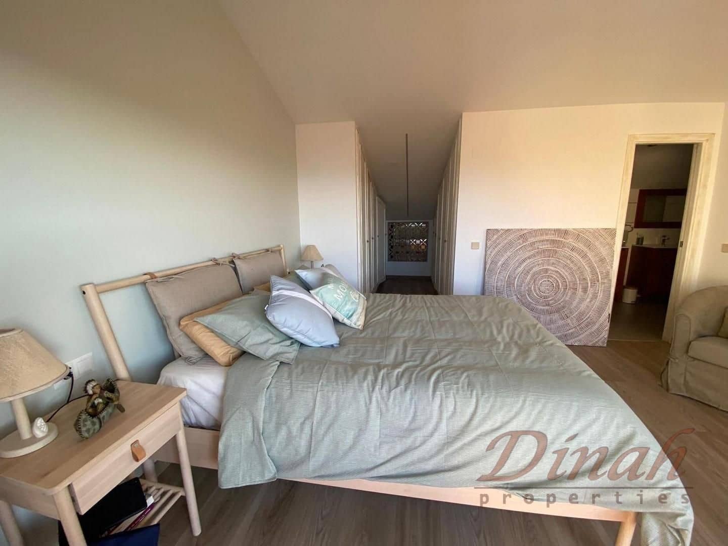 3 Zimmer Apartment zu vermieten in Altea mit Pool Garage - 1.300 € (Ref: 10036319)