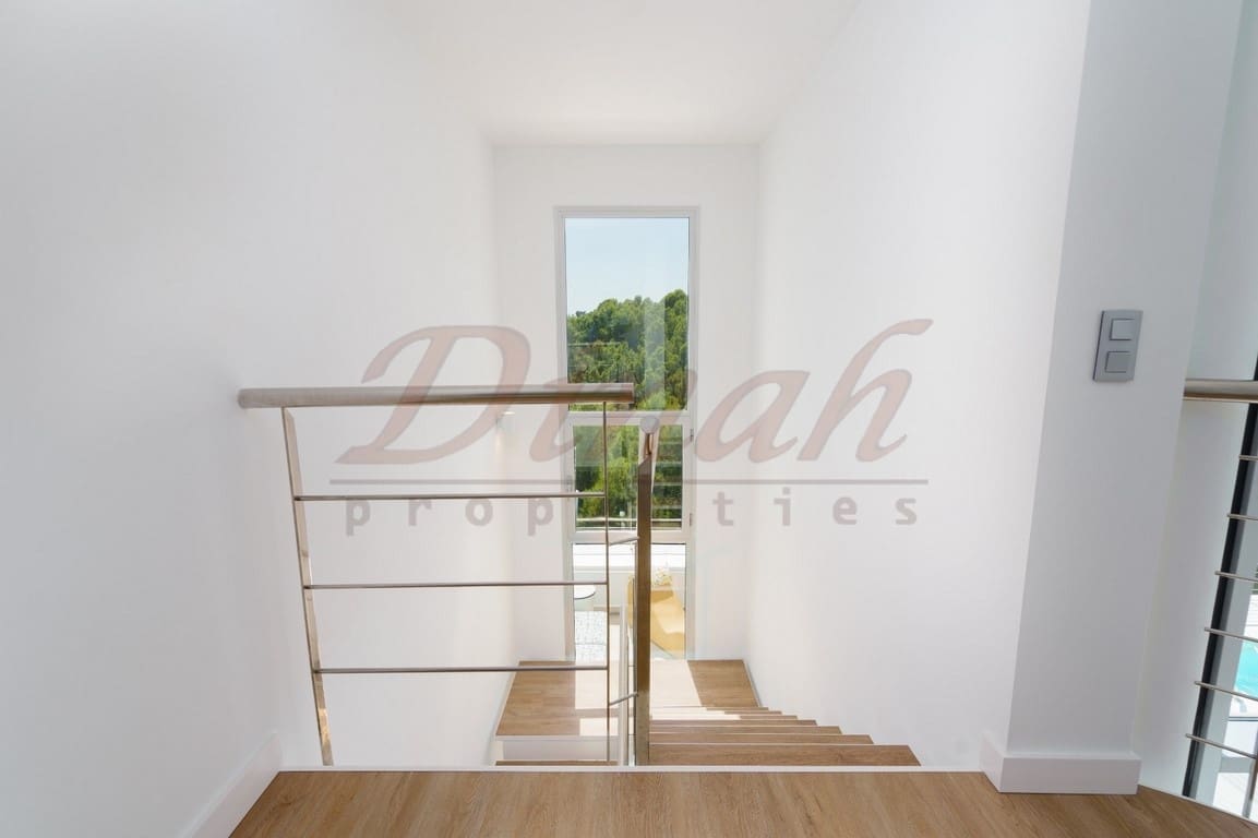 5 sypialnia Willa do wynajęcia w Altea z basenem garażem - 3 000 € (Ref: 10135578)