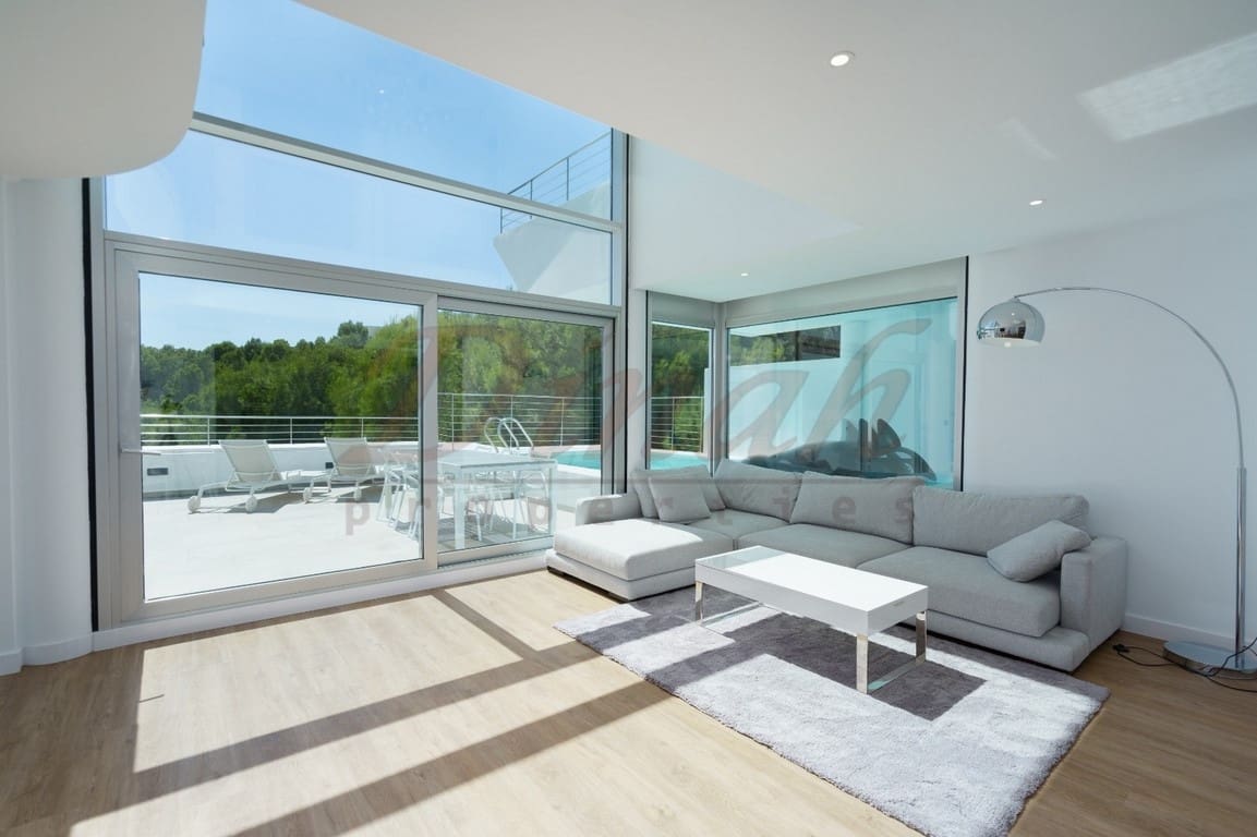 5 sypialnia Willa do wynajęcia w Altea z basenem garażem - 3 000 € (Ref: 10135578)