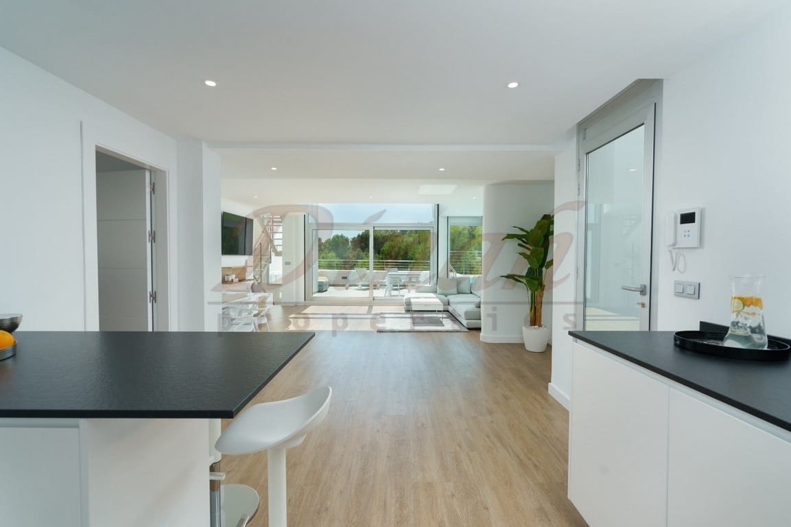 5 sypialnia Willa do wynajęcia w Altea z basenem garażem - 3 000 € (Ref: 10135578)