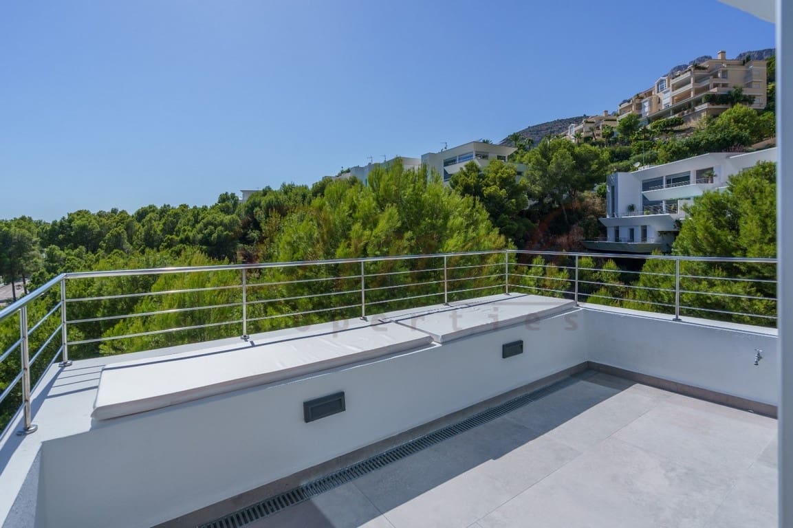 5 sypialnia Willa do wynajęcia w Altea z basenem garażem - 3 000 € (Ref: 10135578)