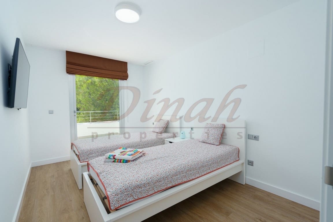 5 sypialnia Willa do wynajęcia w Altea z basenem garażem - 3 000 € (Ref: 10135578)