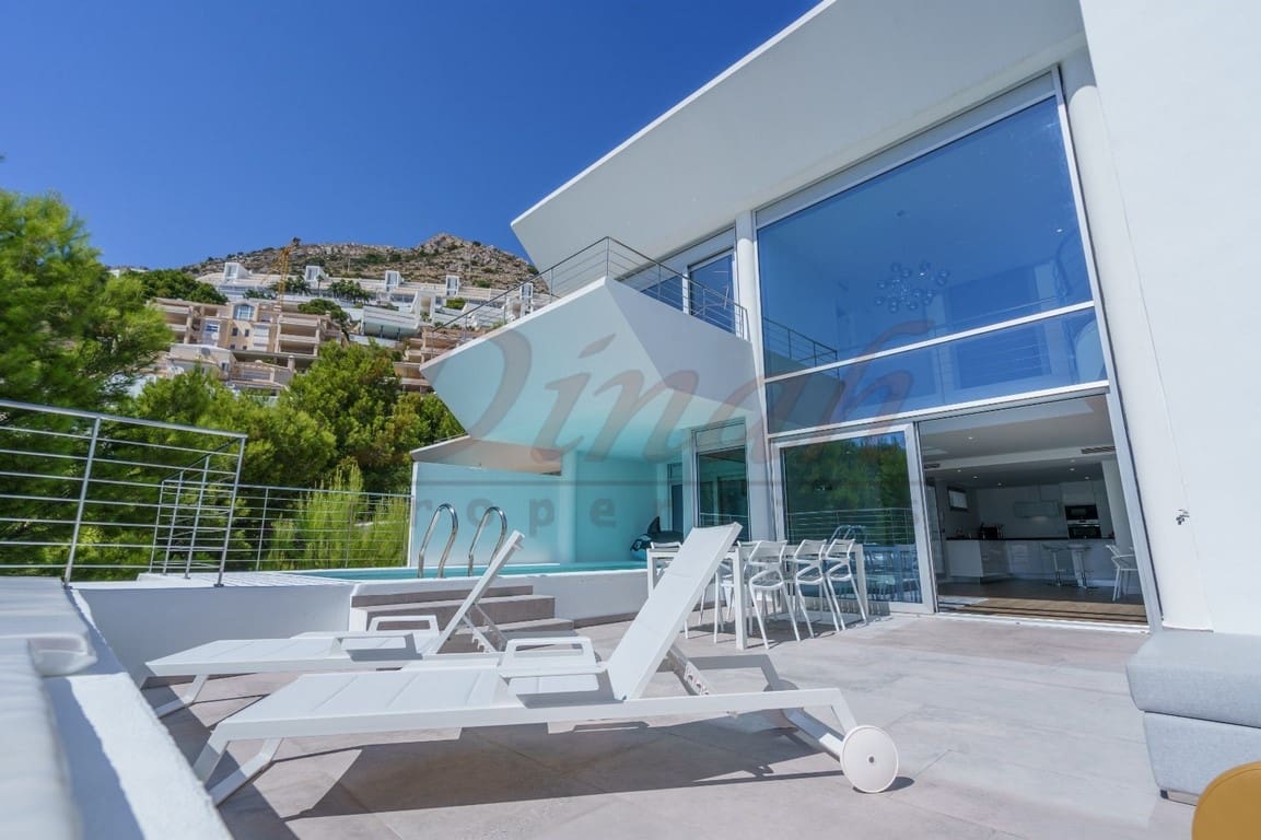5 sypialnia Willa do wynajęcia w Altea z basenem garażem - 3 000 € (Ref: 10135578)