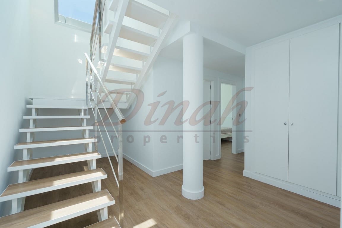 5 sypialnia Willa do wynajęcia w Altea z basenem garażem - 3 000 € (Ref: 10135578)
