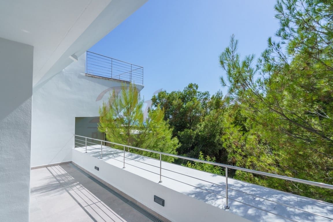 5 sypialnia Willa do wynajęcia w Altea z basenem garażem - 3 000 € (Ref: 10135578)