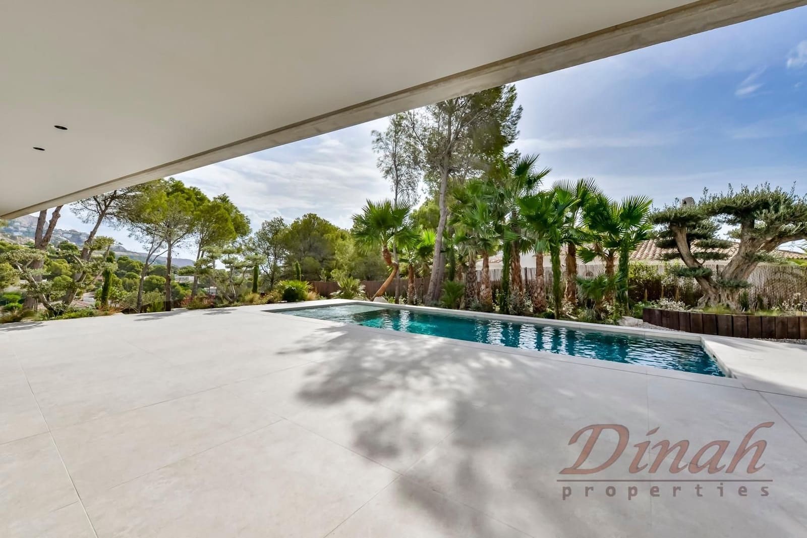 4 bedroom Villa for sale in Altea with pool garage - € 2,345,000 (Ref: 10160905)