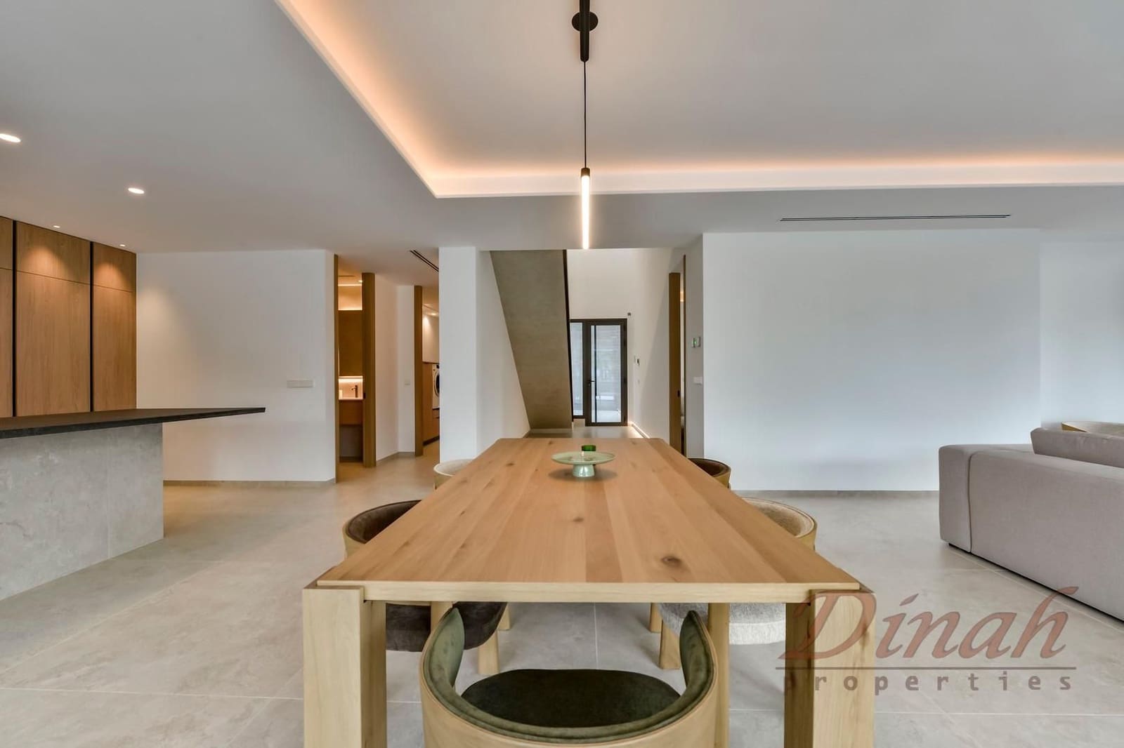4 bedroom Villa for sale in Altea with pool garage - € 2,345,000 (Ref: 10160905)