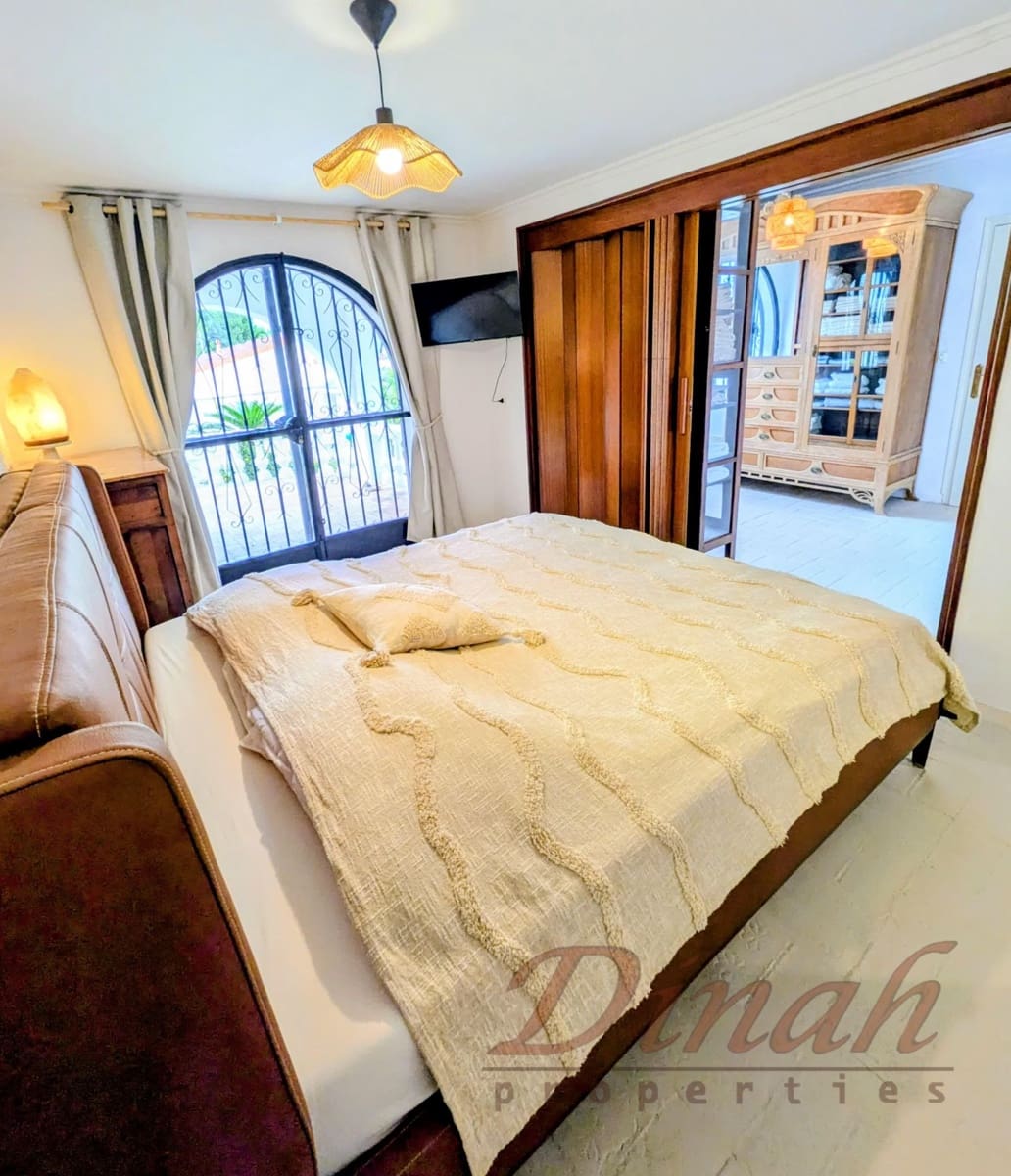 Chalet de 5 habitaciones en Altea en venta con piscina garaje - 460.000 € (Ref: 10179785)