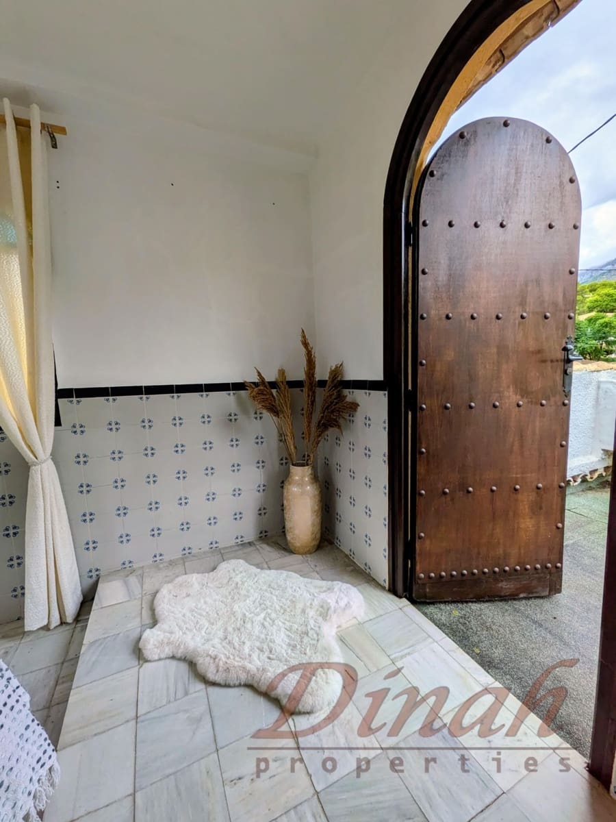 Chalet de 5 habitaciones en Altea en venta con piscina garaje - 460.000 € (Ref: 10179785)