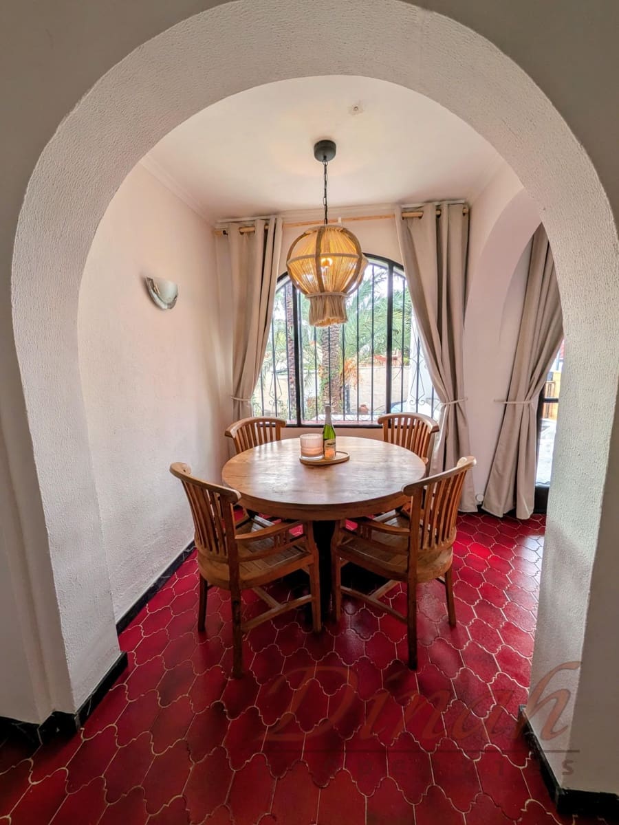 Chalet de 5 habitaciones en Altea en venta con piscina garaje - 460.000 € (Ref: 10179785)
