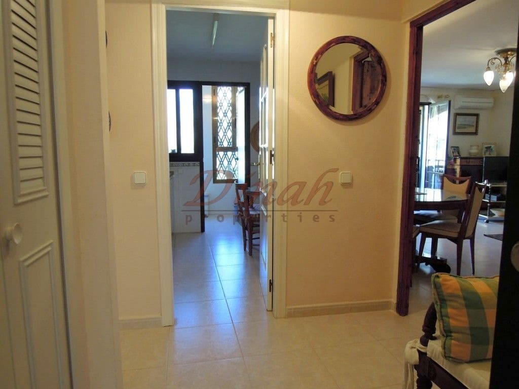 2 soveværelse Penthouse til salg i Altea med swimmingpool garage - € 275.000 (Ref: 8697118)