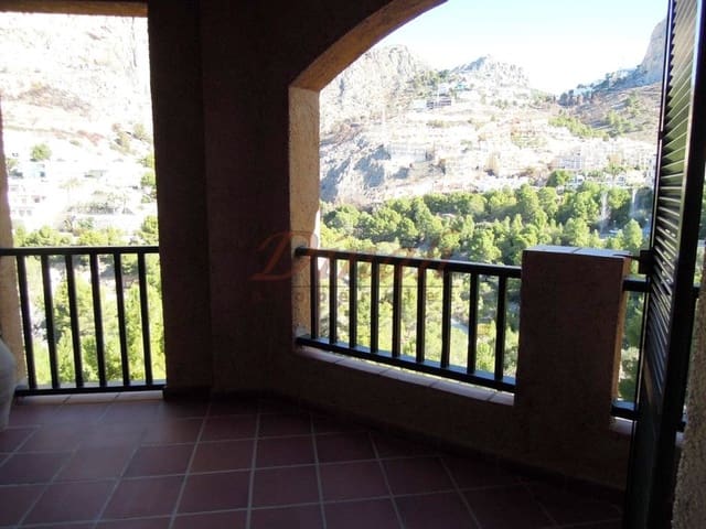 2 soveværelse Penthouse til salg i Altea med swimmingpool garage - € 275.000 (Ref: 8697118)