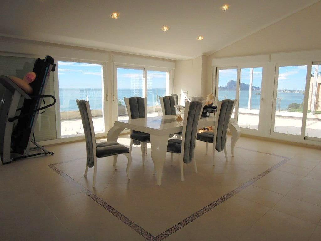 4 soveværelse Penthouse til salg i Altea med swimmingpool garage - € 2.500.000 (Ref: 8756967)