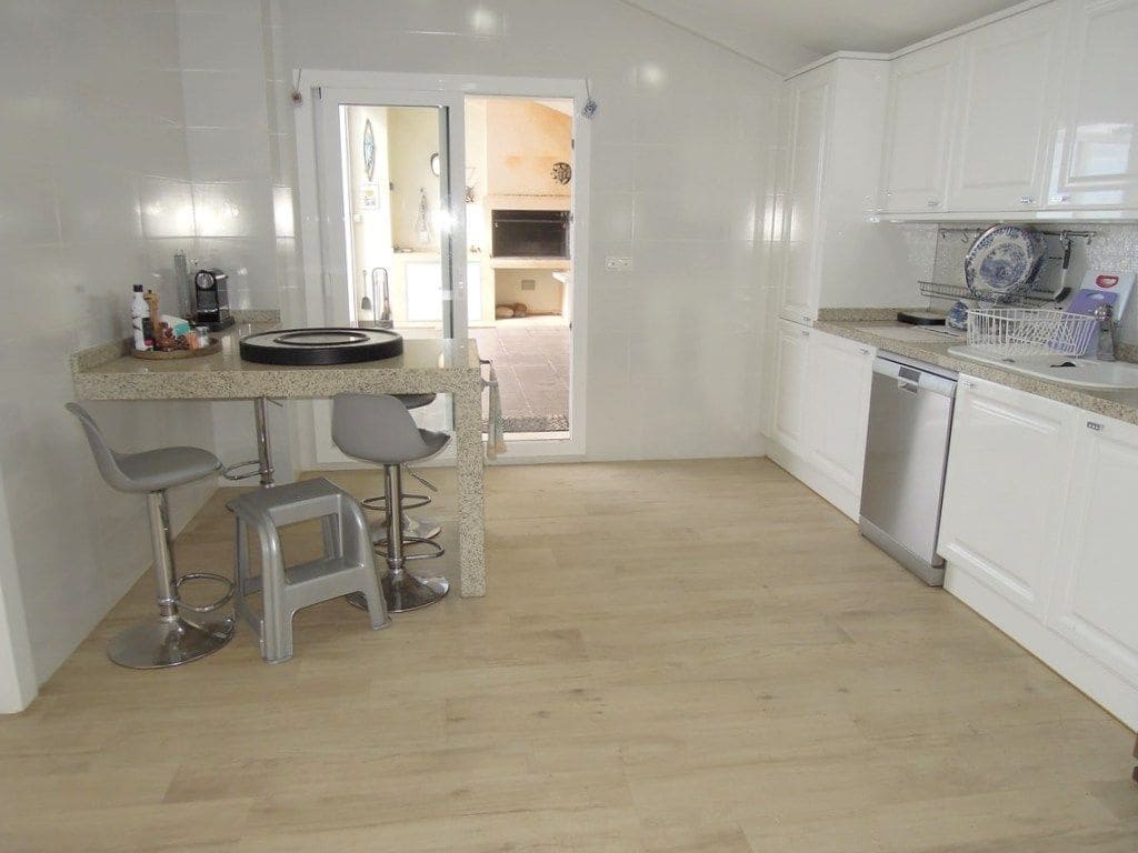 4 soveværelse Penthouse til salg i Altea med swimmingpool garage - € 2.500.000 (Ref: 8756967)