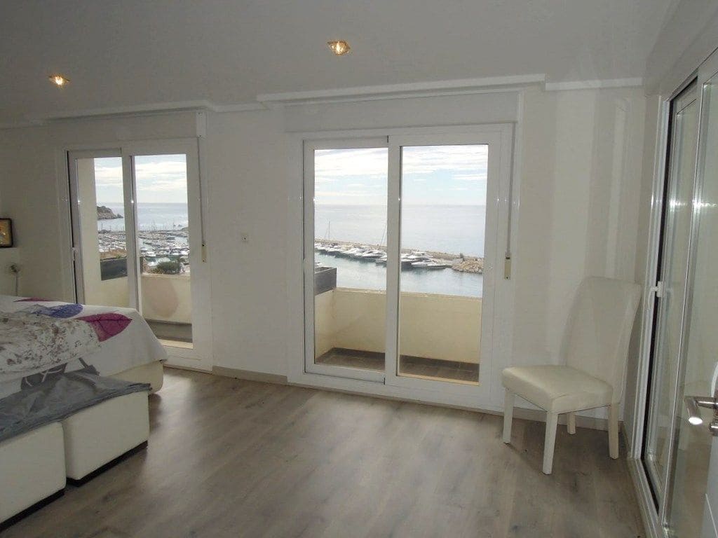 4 soveværelse Penthouse til salg i Altea med swimmingpool garage - € 2.500.000 (Ref: 8756967)