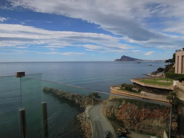 4 bedroom Penthouse for sale in Altea with pool garage - € 2,500,000 (Ref: 8756967)