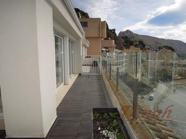 4 bedroom Penthouse for sale in Altea with pool garage - € 2,500,000 (Ref: 8756967)