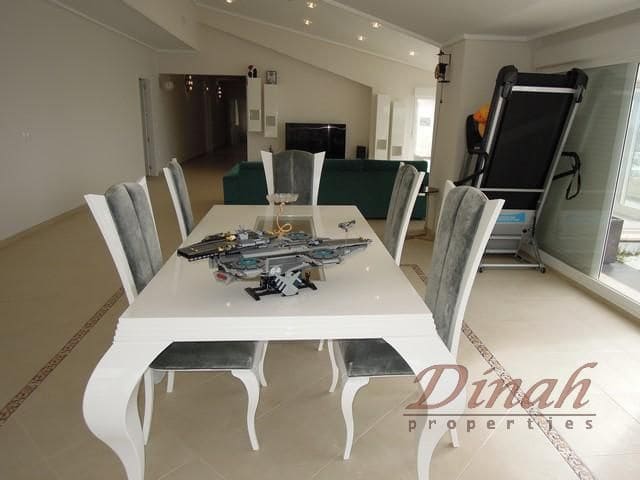 4 bedroom Penthouse for sale in Altea with pool garage - € 2,500,000 (Ref: 8756967)