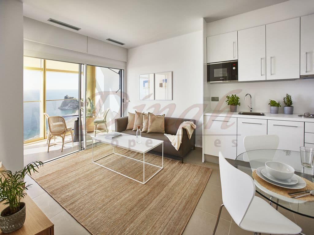 2 soverom Leilighet til salgs i Benidorm med svømmebasseng garasje - € 995 000 (Ref: 8756968)