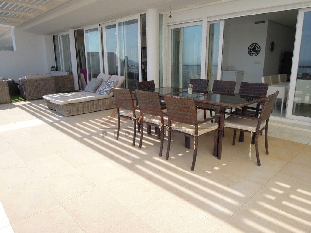 3 slaapkamer Appartement te koop in Altea met zwembad garage - € 850.000 (Ref: 8790864)