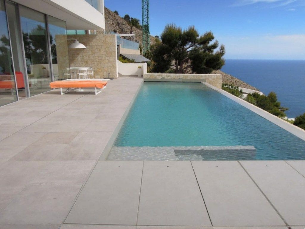 3 bedroom Villa for sale in Altea with garage - € 2,980,000 (Ref: 8810860)