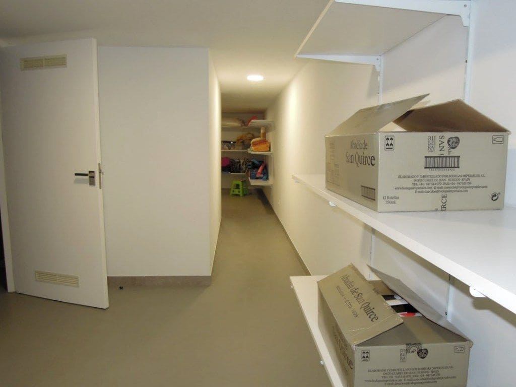 3 bedroom Villa for sale in Altea with garage - € 2,980,000 (Ref: 8810860)