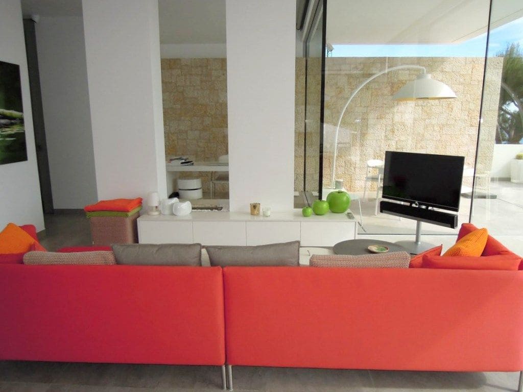 3 bedroom Villa for sale in Altea with garage - € 2,980,000 (Ref: 8810860)