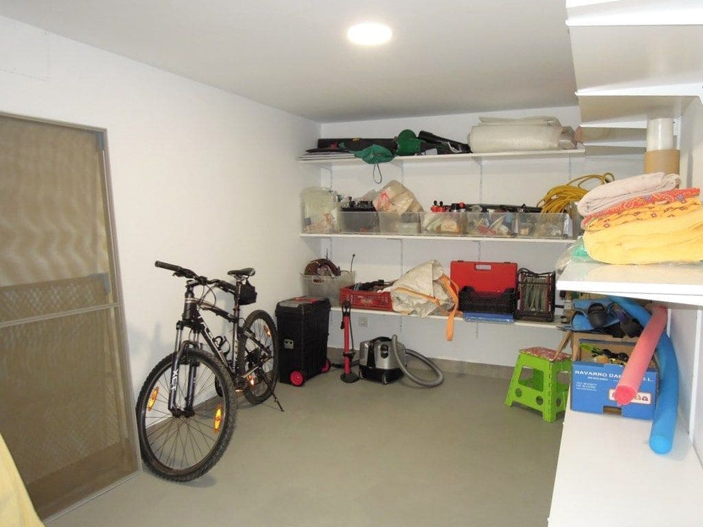 3 bedroom Villa for sale in Altea with garage - € 2,980,000 (Ref: 8810860)