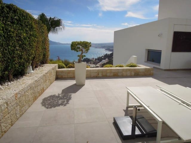 3 bedroom Villa for sale in Altea with garage - € 2,980,000 (Ref: 8810860)