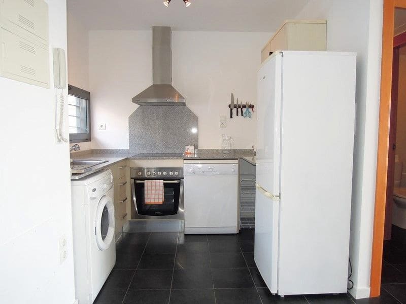 3 soveværelse Byhus til leje i Calpe / Calp med swimmingpool garage - € 1.500 (Ref: 8827207)