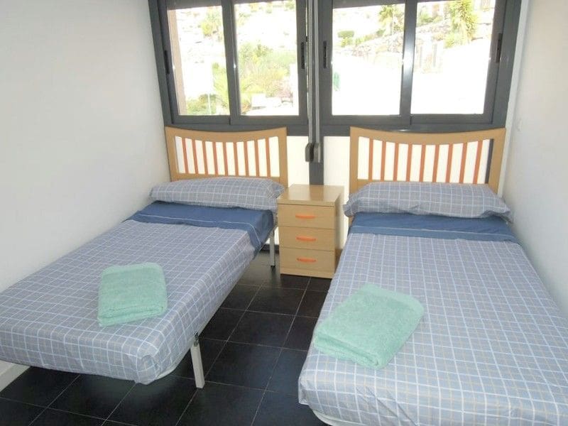 3 soveværelse Byhus til leje i Calpe / Calp med swimmingpool garage - € 1.500 (Ref: 8827207)