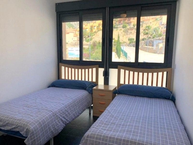3 soveværelse Byhus til leje i Calpe / Calp med swimmingpool garage - € 1.500 (Ref: 8827207)