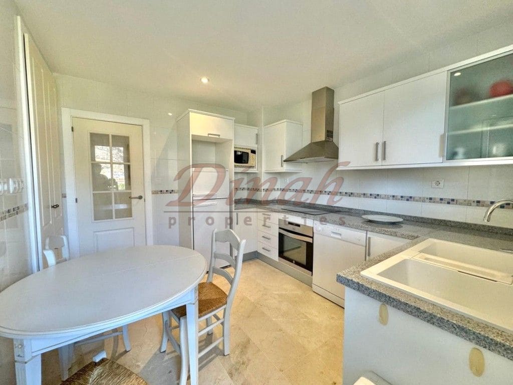 2 soveværelse Lejlighed til salg i Altea med swimmingpool garage - € 495.000 (Ref: 8827208)