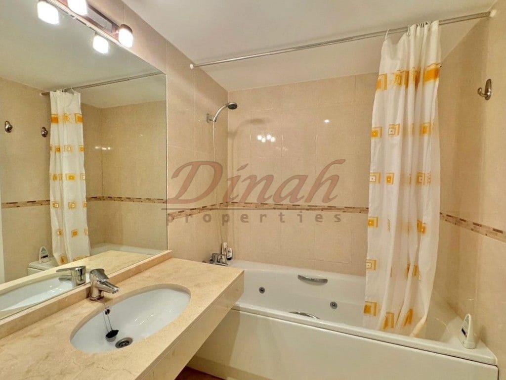 2 soveværelse Lejlighed til salg i Altea med swimmingpool garage - € 495.000 (Ref: 8827208)