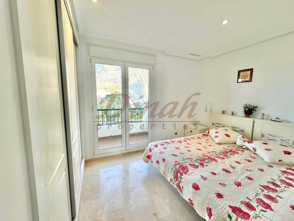 2 soveværelse Lejlighed til salg i Altea med swimmingpool garage - € 495.000 (Ref: 8827208)