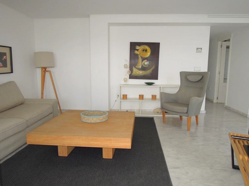 2 Zimmer Apartment zu vermieten in Altea mit Pool Garage - 1.350 € (Ref: 8838294)