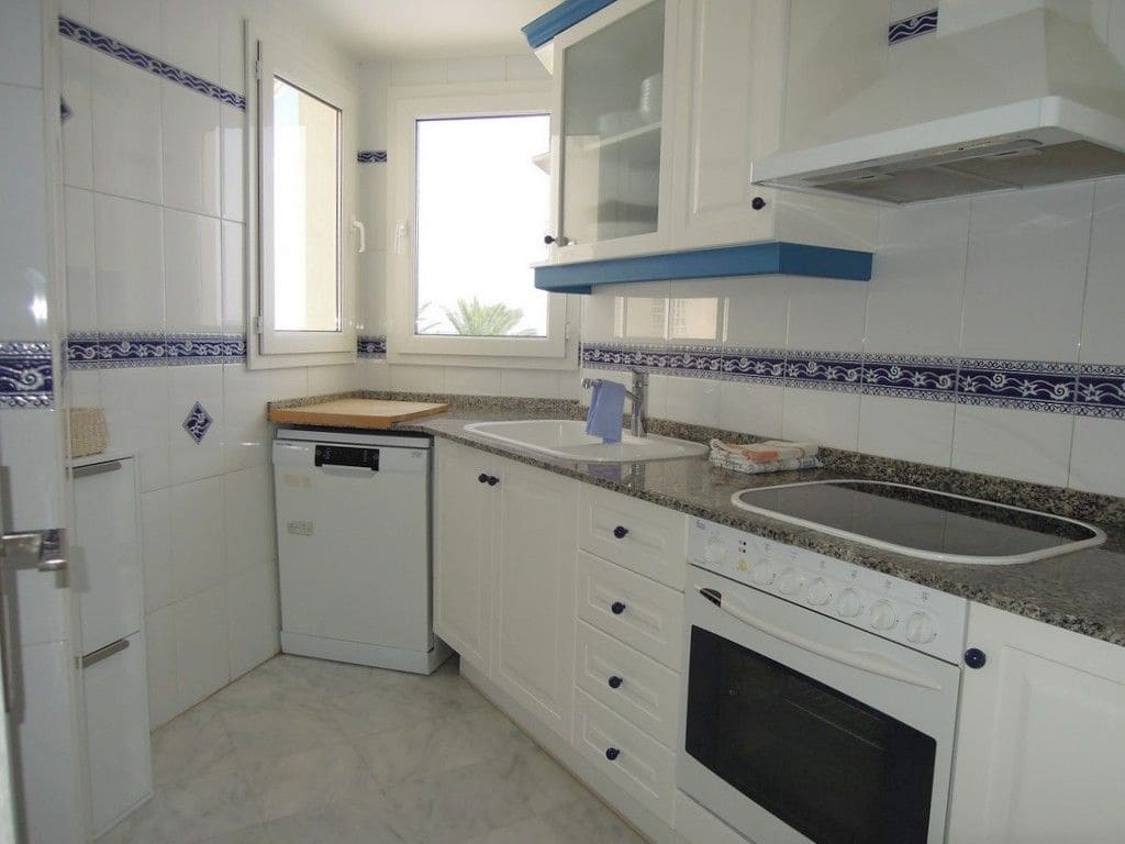 2 Zimmer Apartment zu vermieten in Altea mit Pool Garage - 1.350 € (Ref: 8838294)