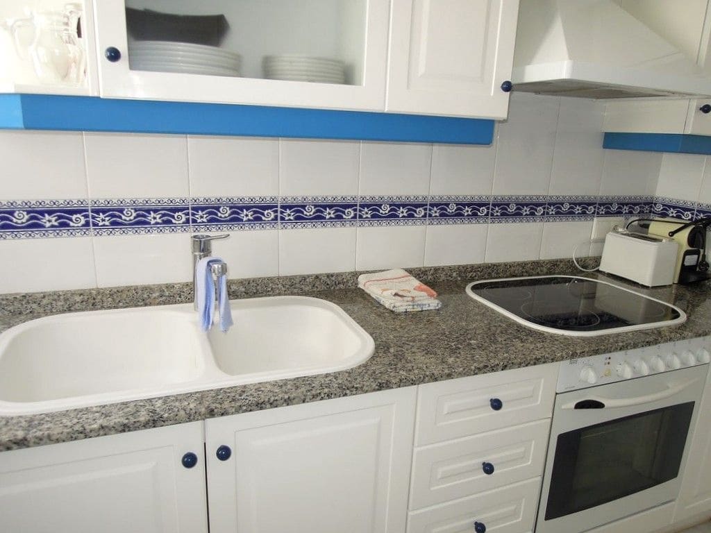 2 Zimmer Apartment zu vermieten in Altea mit Pool Garage - 1.350 € (Ref: 8838294)
