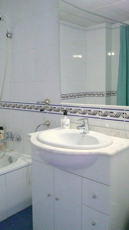 3 soveværelse Lejlighed til leje i Altea med swimmingpool - € 1.500 (Ref: 8844432)